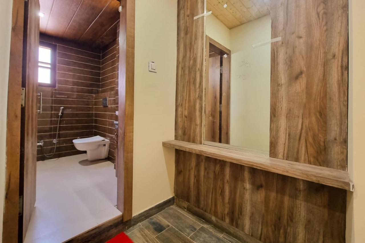 Hotel White Cloud Banikhet 외부 사진