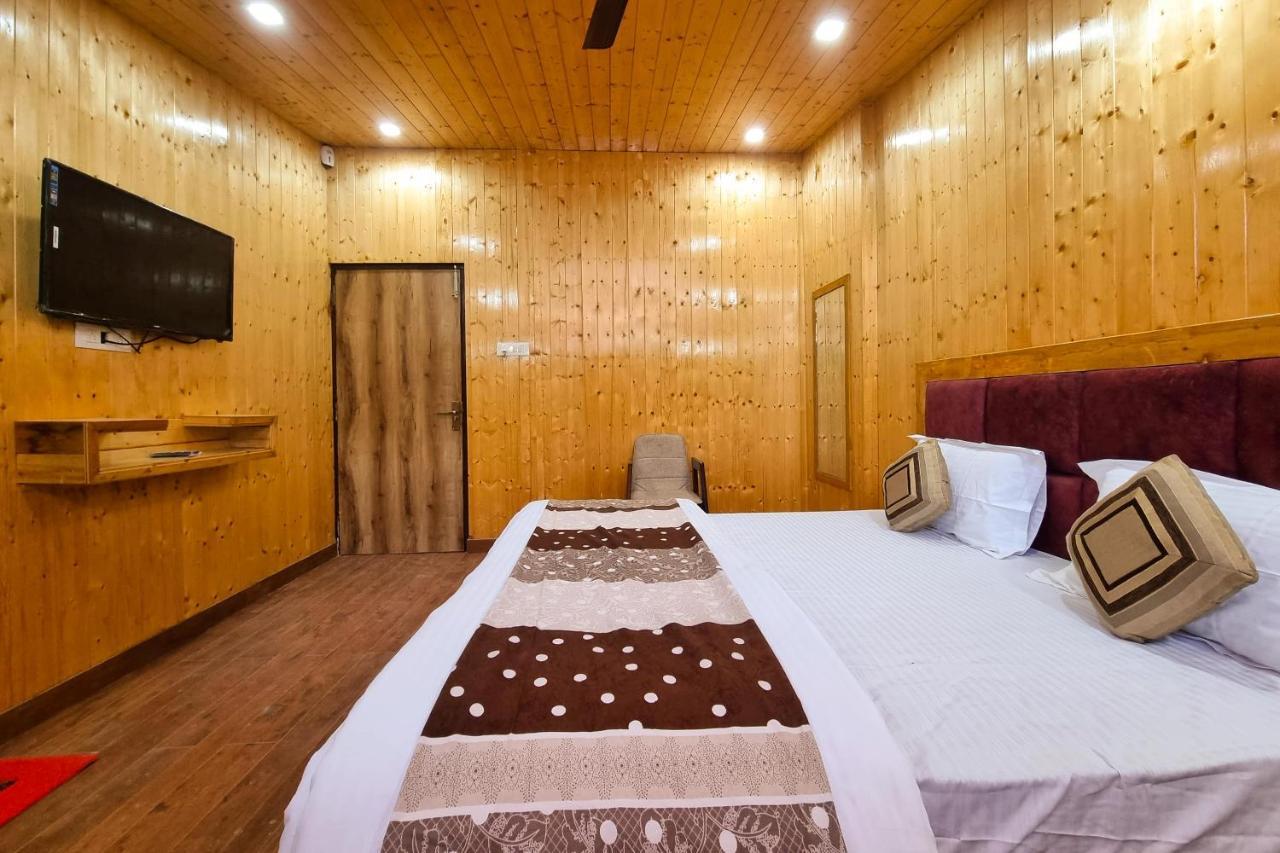 Hotel White Cloud Banikhet 외부 사진