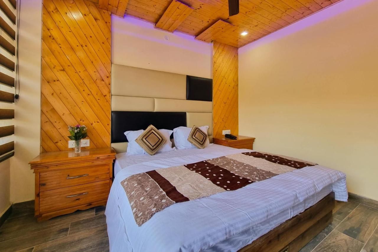 Hotel White Cloud Banikhet 외부 사진