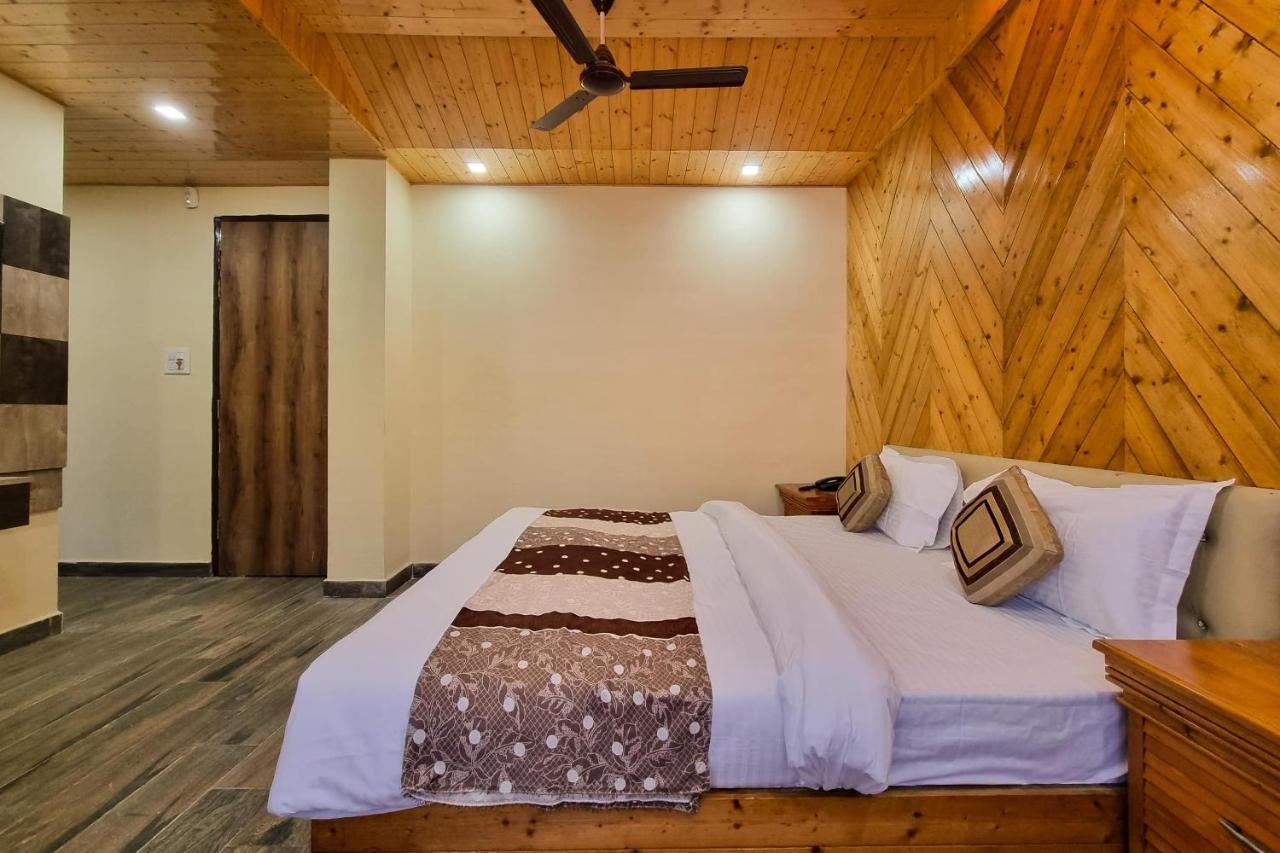 Hotel White Cloud Banikhet 외부 사진