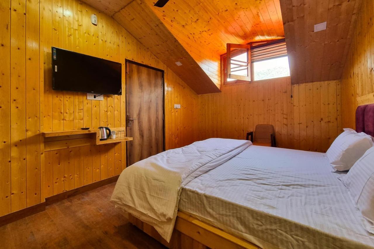 Hotel White Cloud Banikhet 외부 사진